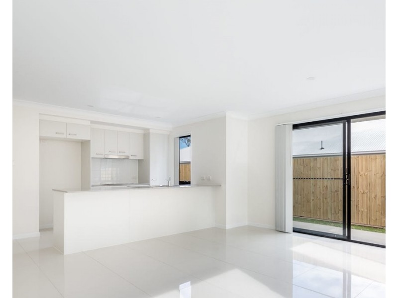 67 Arburry Crescent, Brassall QLD 4305