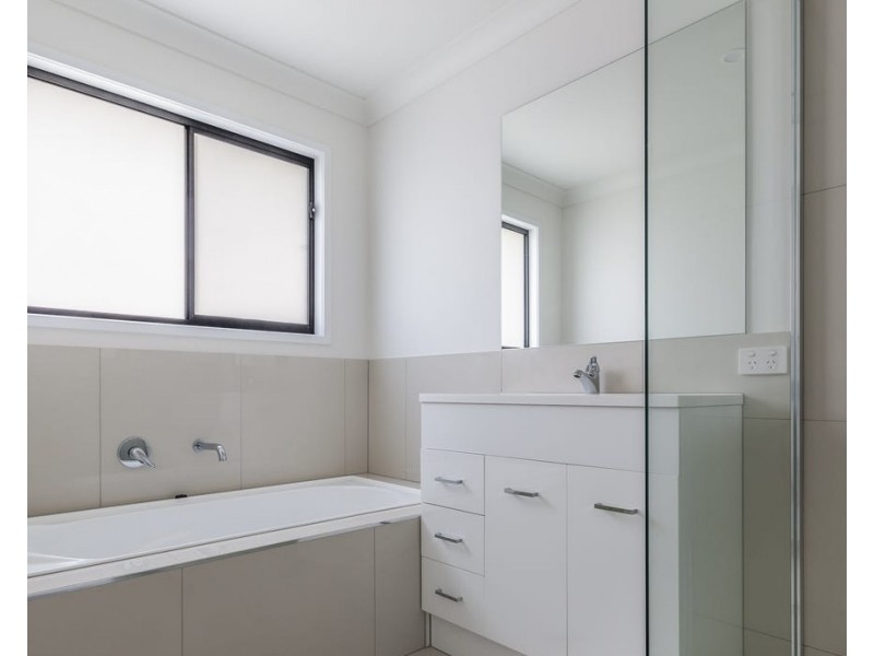 67 Arburry Crescent, Brassall QLD 4305