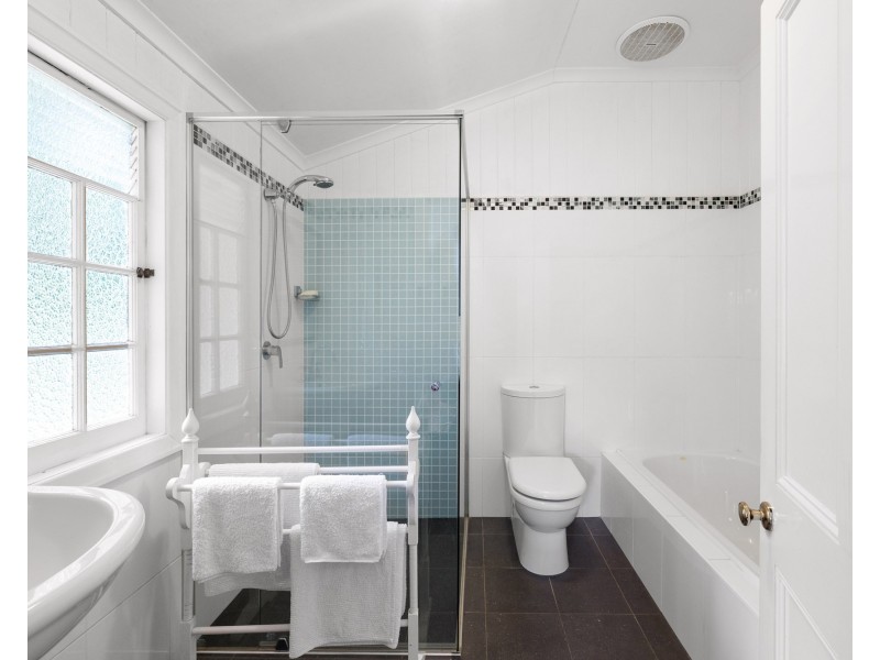 3 Charolais Place, Highvale QLD 4520