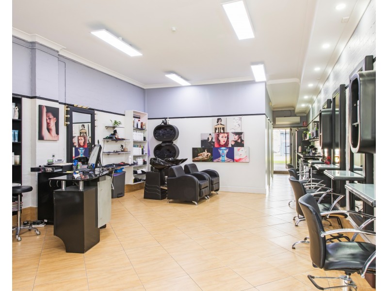 60 Tenth Avenue, Budgewoi NSW 2262