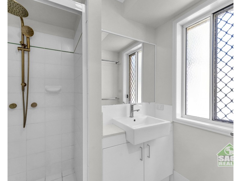 69 Kununurra Crescent, Shailer Park QLD 4128