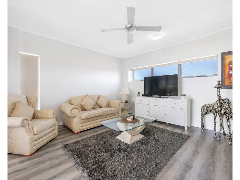 184/133 Laver Drive, Robina QLD 4226