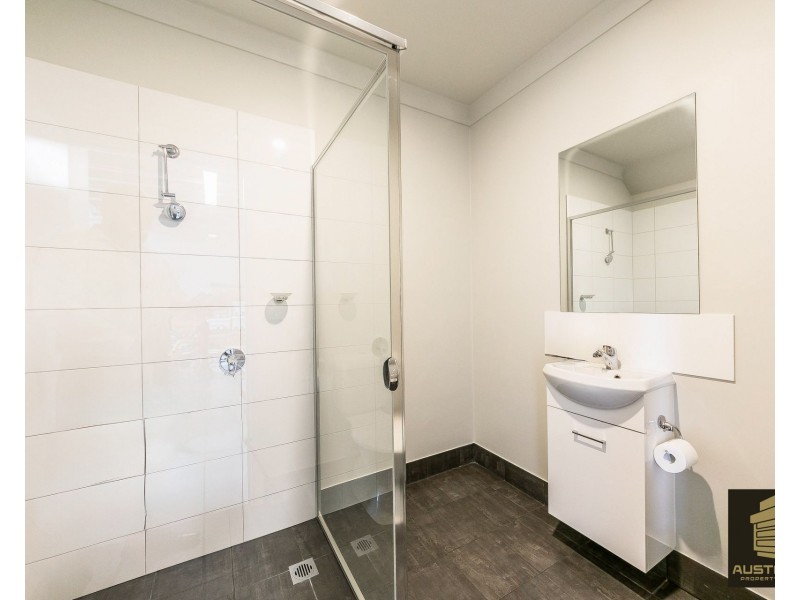 30/8 Murray Dwyer Circuit, Mayfield West NSW 2304