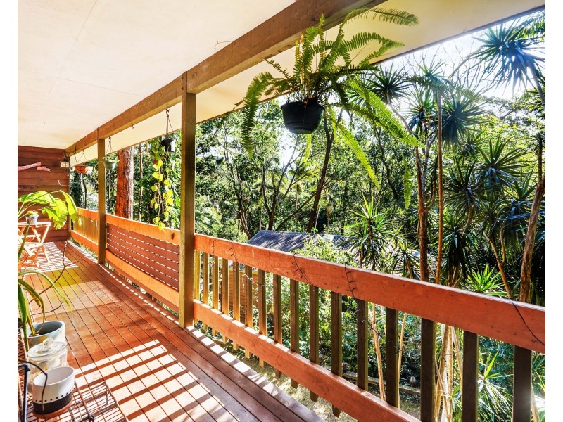 4 Kinabalu Drive, Tamborine Mountain QLD 4272