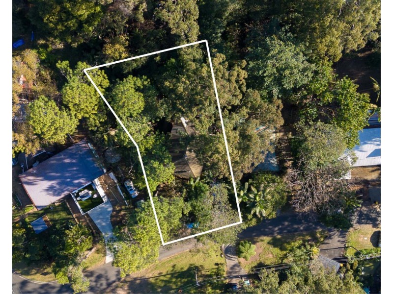 4 Kinabalu Drive, Tamborine Mountain QLD 4272