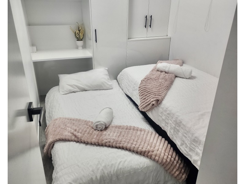 2412/42 Laver Drive, Robina QLD 4226