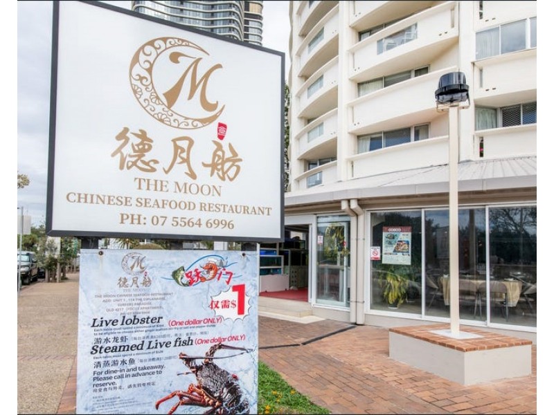 1/114  THE ESPLANANDE, Surfers Paradise QLD 4217