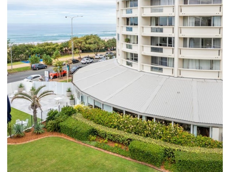 1/114  THE ESPLANANDE, Surfers Paradise QLD 4217