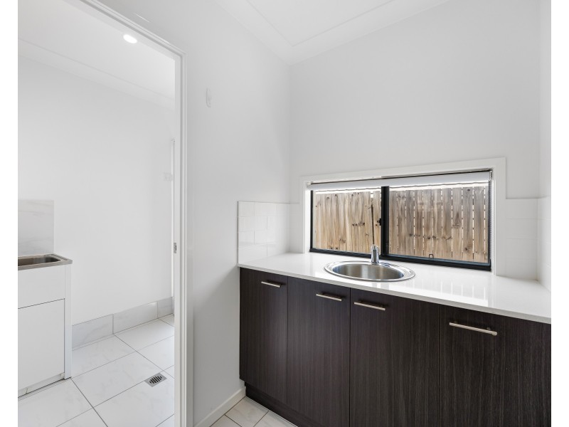 31 Stanicki Circuit, Bellbird Park QLD 4300