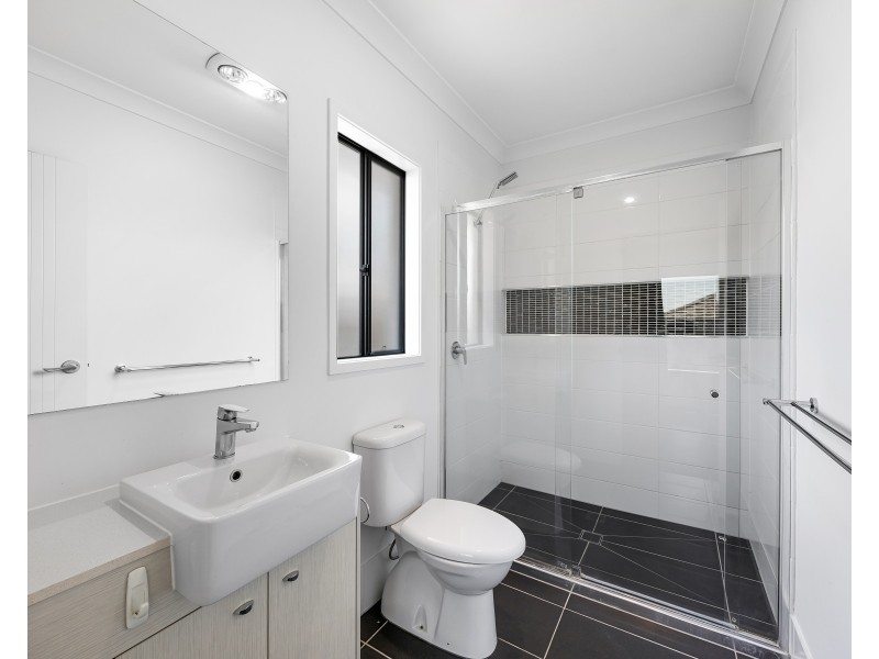 31 Stanicki Circuit, Bellbird Park QLD 4300