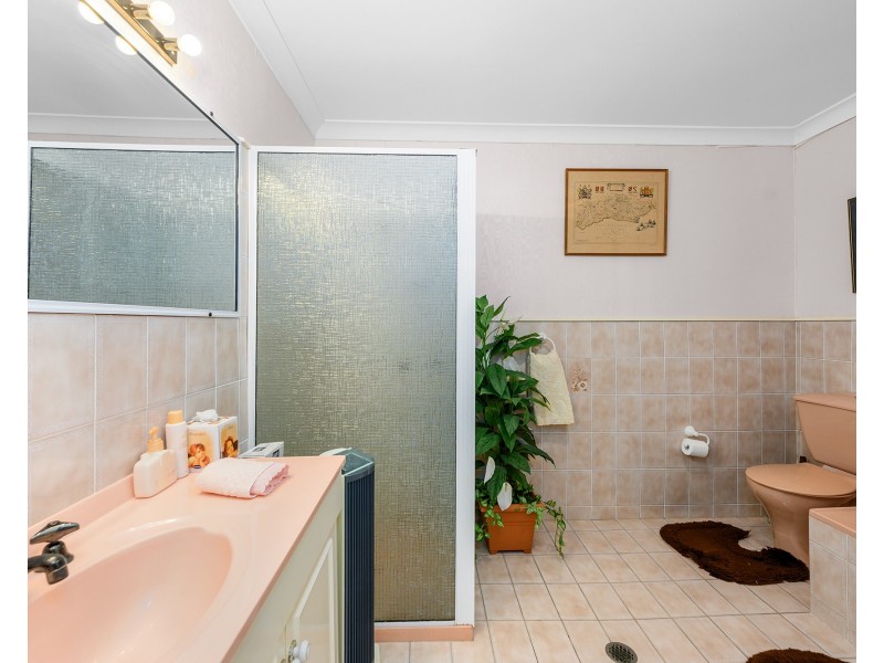 68 Currey Road, Wongawallan QLD 4210