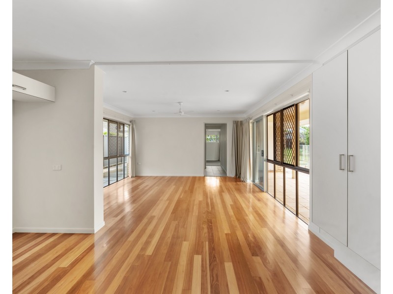 6 Erobin Street, Cleveland QLD 4163