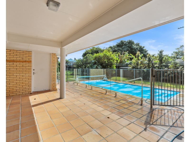 6 Erobin Street, Cleveland QLD 4163