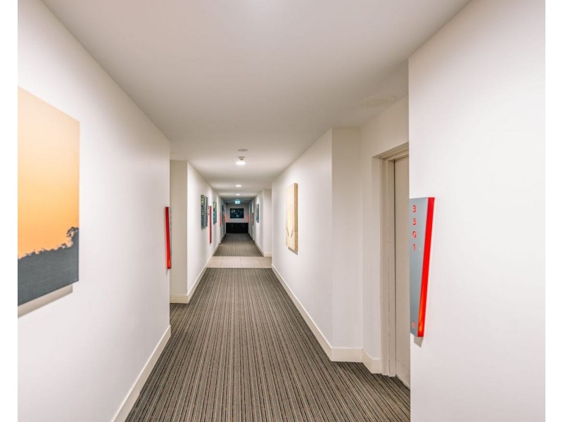 Hope Island QLD 4212