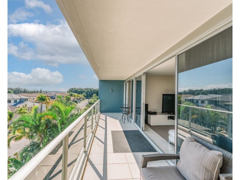 Hope Island QLD 4212