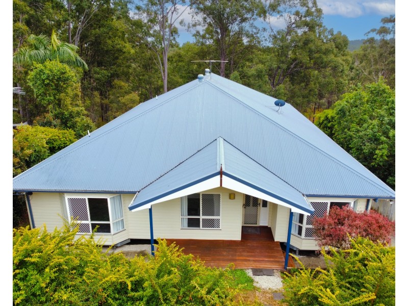 3 Lakeside Court, Beaudesert QLD 4285