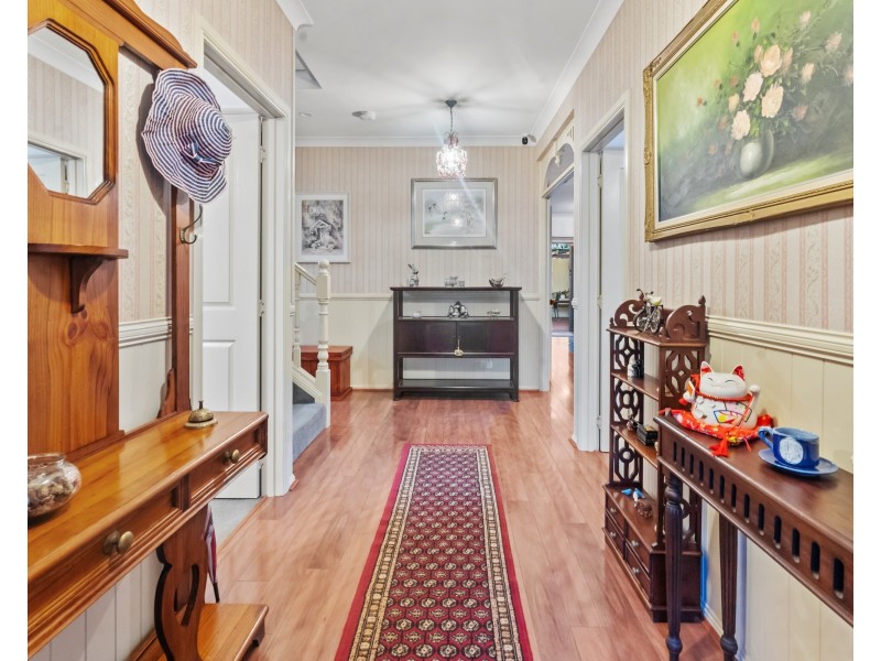 8 Wongawallan Road, Tamborine Mountain QLD 4272