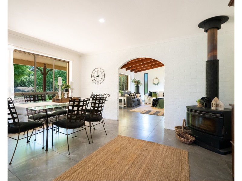 9 Ocola Court, Tamborine Mountain QLD 4272