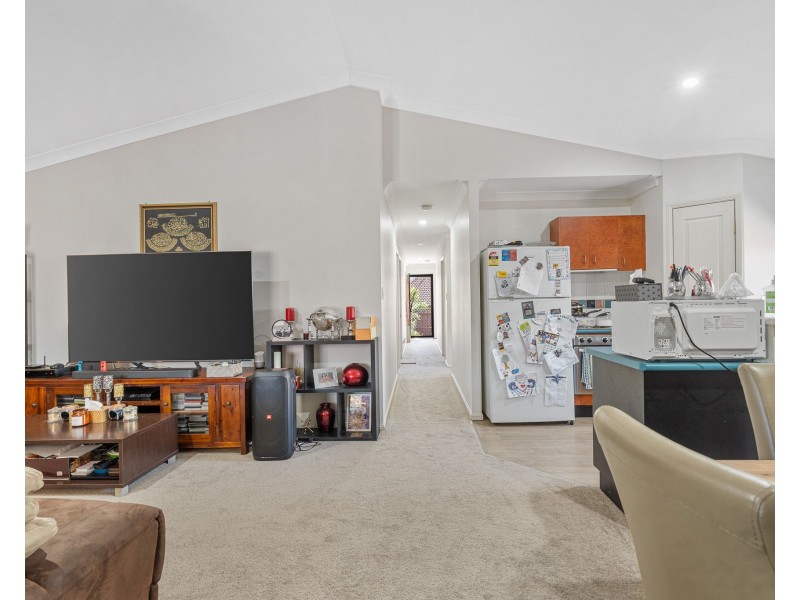 10 Richards Close, Durack QLD 4077