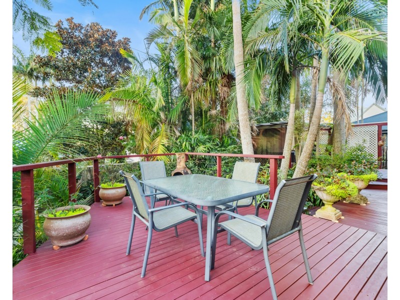 8 Wongawallan Road, Tamborine Mountain QLD 4272