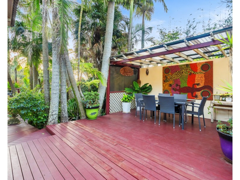 8 Wongawallan Road, Tamborine Mountain QLD 4272