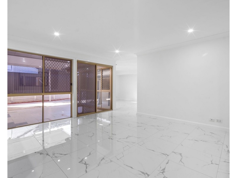 70 Durrang Street, Durack QLD 4077