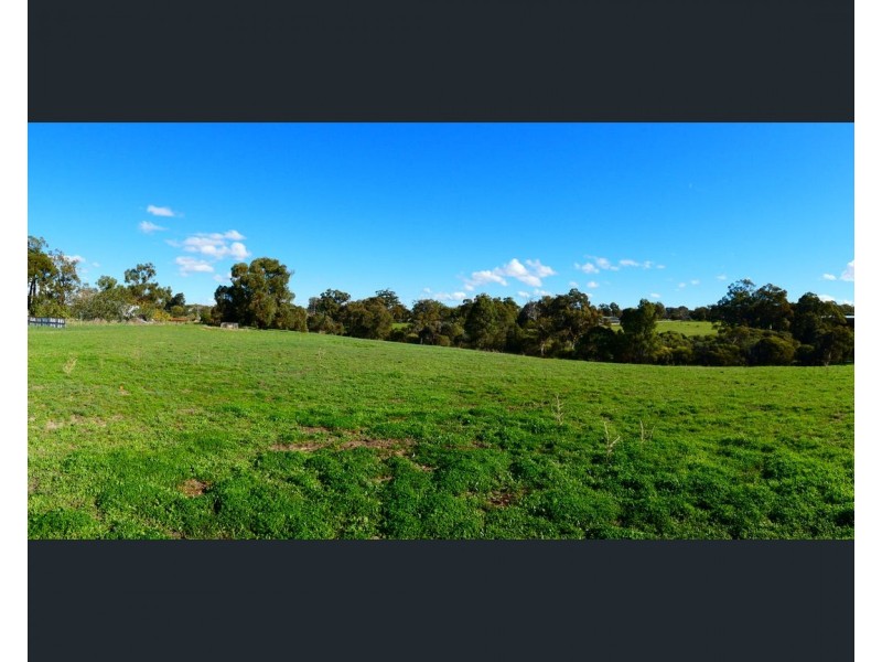 7781 West Swan Road, Henley Brook WA 6055