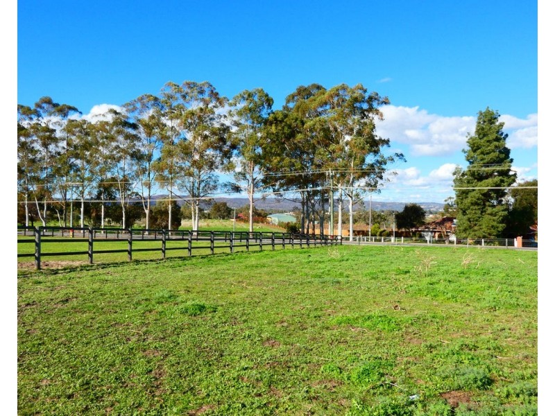 7781 West Swan Road, Henley Brook WA 6055