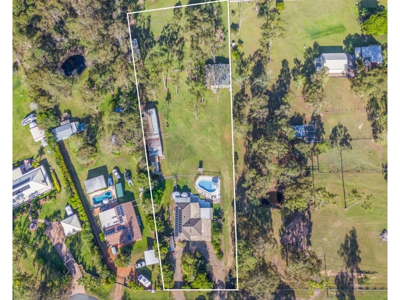 17-19 Botany Court, Park Ridge South QLD 4125