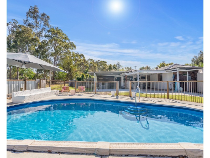 17-19 Botany Court, Park Ridge South QLD 4125