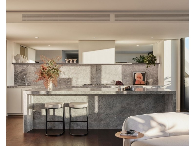 2604/259 Normanby Road, South Melbourne VIC 3205