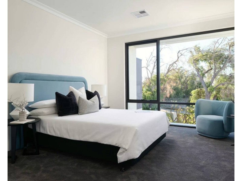 203/13 Henley Street, Como WA 6152