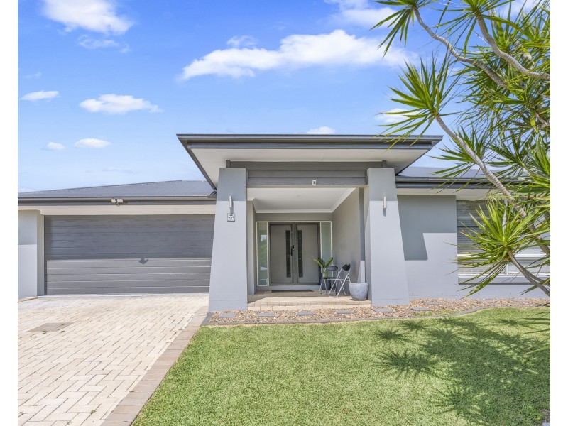 55 Harold Reinhardt Drive, Redbank Plains QLD 4301