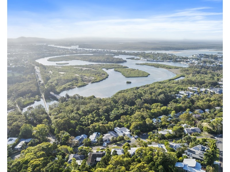 5 Arkana Drive, Noosa Heads QLD 4567