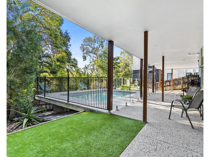 5 Arkana Drive, Noosa Heads QLD 4567