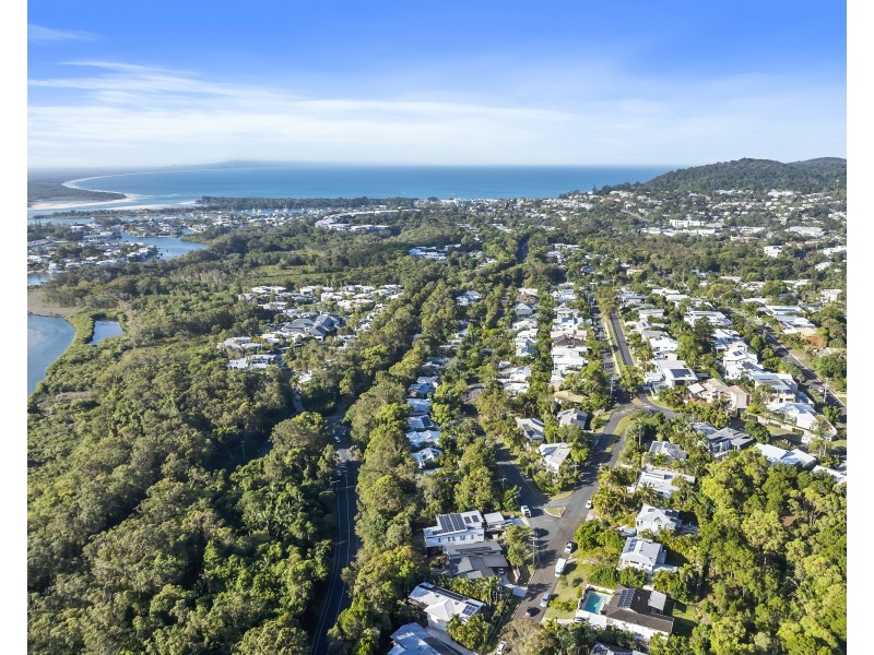 5 Arkana Drive, Noosa Heads QLD 4567