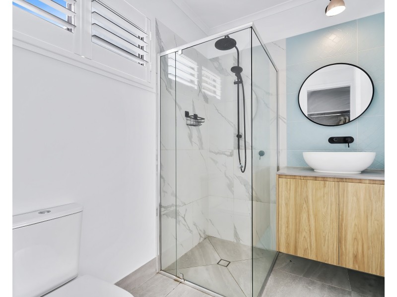 5 Arkana Drive, Noosa Heads QLD 4567