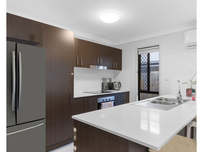 20 Samford Drive, Holmview QLD 4207