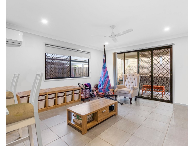 20 Samford Drive, Holmview QLD 4207