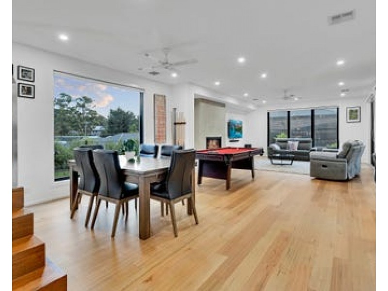 9 Sartina Place, Wandin North VIC 3139