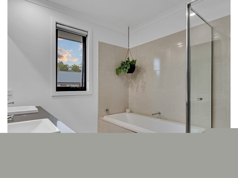 9 Sartina Place, Wandin North VIC 3139
