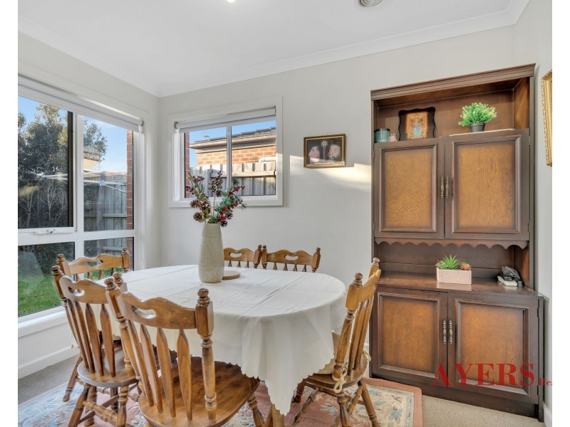 15/4 Young Road, Hallam VIC 3803