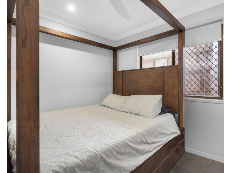 20 Samford Drive, Holmview QLD 4207