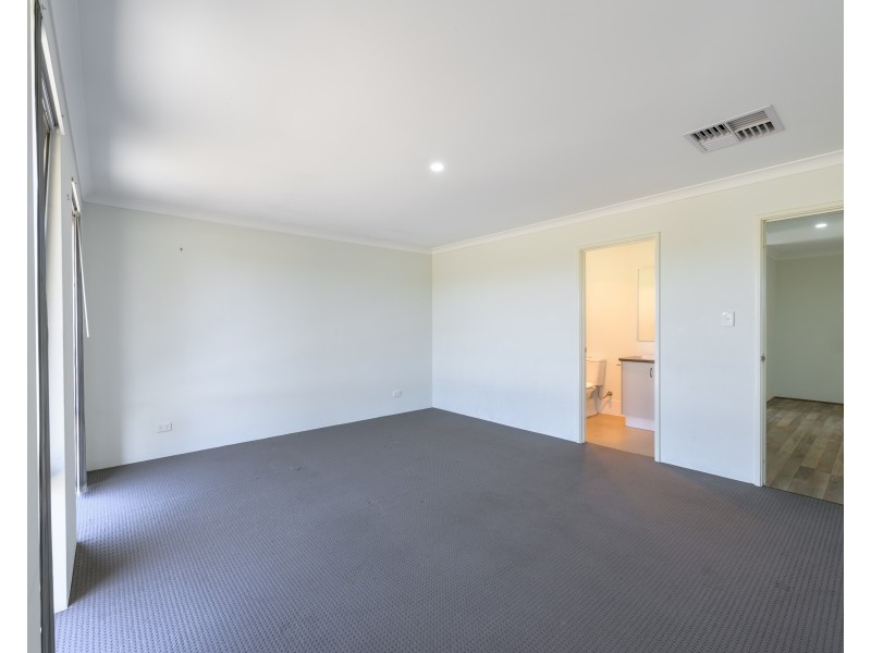 76 Yangtze Avenue, Southern River WA 6110