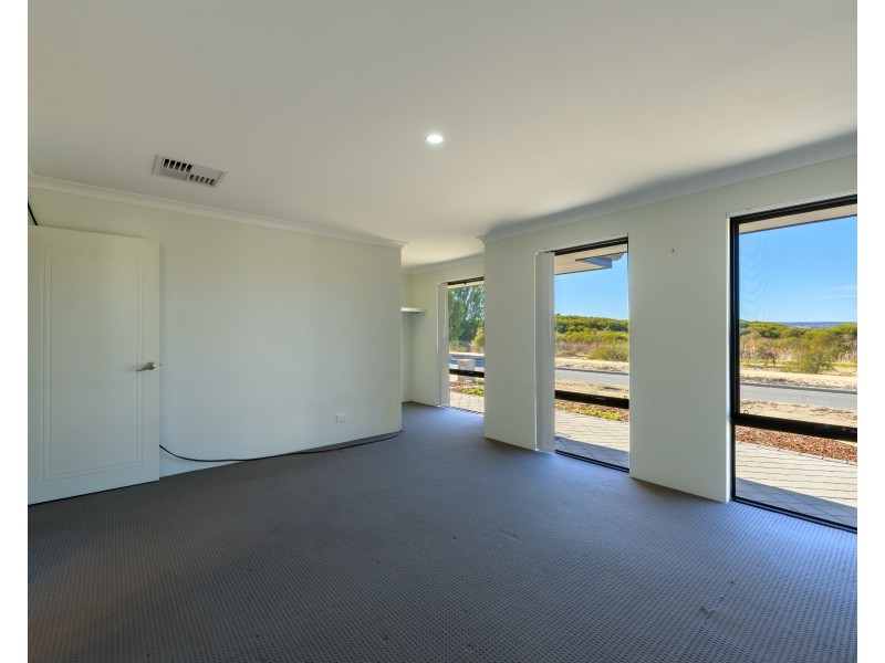 76 Yangtze Avenue, Southern River WA 6110