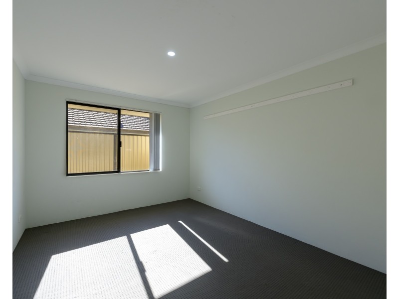 76 Yangtze Avenue, Southern River WA 6110