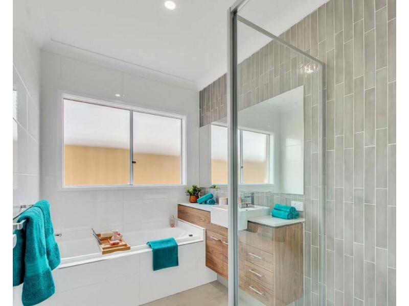 Hillcrest QLD 4118