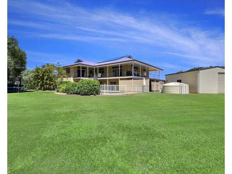30 Pandanus Drive, Dundowran Beach QLD 4655