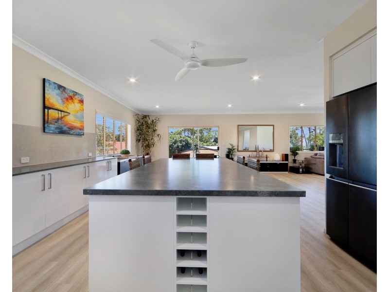 30 Pandanus Drive, Dundowran Beach QLD 4655