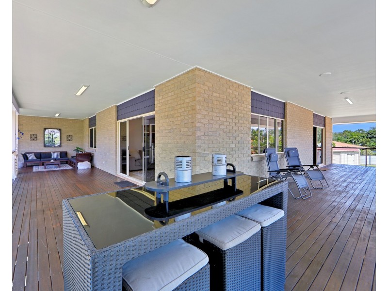 30 Pandanus Drive, Dundowran Beach QLD 4655